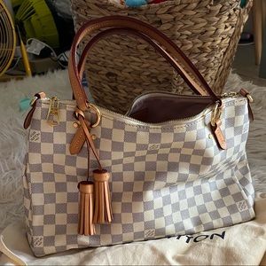 Louis Vuitton Damier Azur Lymington handbag